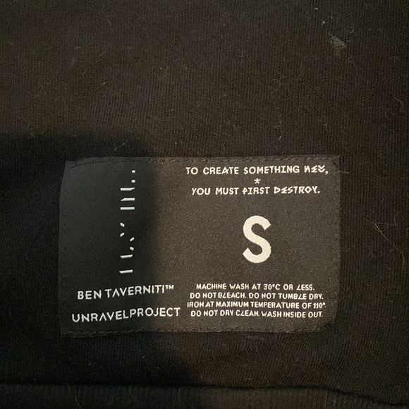 Unravel Project Cropped Hoodie by Ben Taverniti Size Small - Picture 3 of 3